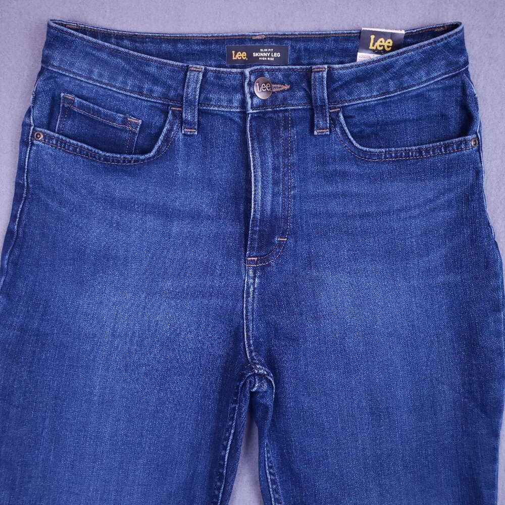 Lee Women's Size 8M Slim Fit Skinny Leg High Rise Skinny Blue Jeans NWT